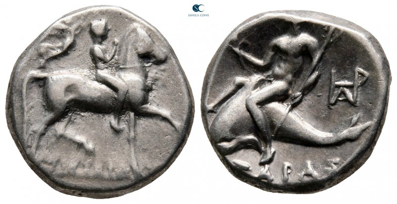 Calabria. Tarentum circa 272-240 BC. 
Nomos AR

19 mm, 6,51 g

Youth on hor...