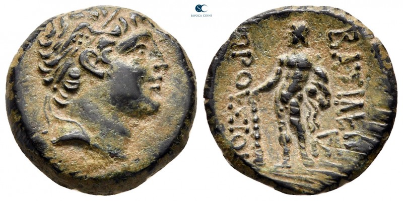 Kings of Bithynia. Prusias II Cynegos 182-149 BC. 
Bronze Æ

18 mm, 3,72 g
...
