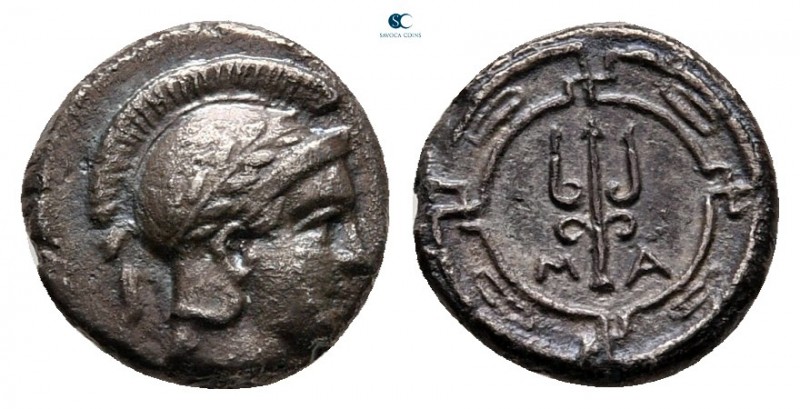 Ionia. Magnesia ad Maeander circa 400-350 BC. 
Obol AR

9 mm, 0,70 g

Helme...