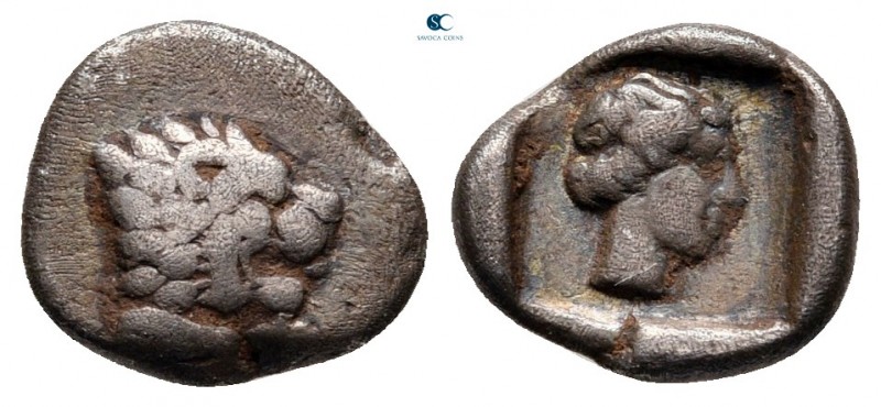 Caria. Knidos circa 405-394 BC. 
Obol AR

10 mm, 0,85 g

Forepart of a roar...