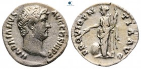 Hadrian MS 117-138.  Roma.  Denarius AR