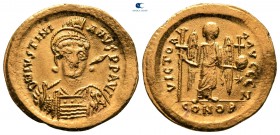 Justinianus AD 527-565.  İstanbul.  7. ofis.  Solidus AV