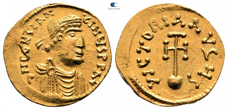 Constans II AD 641-668. Constantinople
Semissis AV

18 mm, 2,16 g

∂ N CONS...
