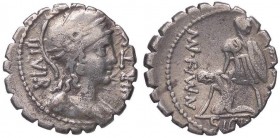 ROMANE REPUBBLICANE - AQUILIA - Mn. Aquillius Mn. f. Mn. n. (71 a.C.) - Denario serrato - Busto elmato del Valore a d. /R Il Console Manius Aquillius ...