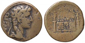 ROMANE IMPERIALI - Augusto (27 a.C.-14 d.C.) - Asse (Lugdunum) - Testa laureata a d. /R Altare sormontato da figure entro due colonne sormontate dalla...