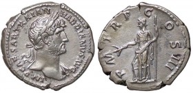 ROMANE IMPERIALI - Adriano (117-138) - Denario - Busto laureato e drappeggiato a d. /R La Pace stante a s. con ramo d'ulivo e scettro C. 1140 (AG g. 3...