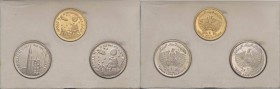 ESTERE - YEMEN - Repubblica - Trittico 1969 - Atterraggio sulla Luna dell'Apollo 11 AU-AG 20 e 2 diversi rials - AU900 gr. 19,67e AG925 In confezione...