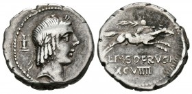 GENS CALPURNIA. Denario. (Ar. 3,88g/18mm). 90-89 a.C. Roma. (FFC 243). Anv: Cabeza laureada de Apoloa a derecha, detrás símbolo. Rev: Jinete con palma...