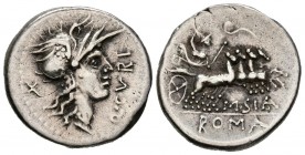 GENS CURTIA. Denario. (Ar. 3,80g/20mm). 116-115 a.C. Norte de Italia. (FFC 670; Crawford 285/2). Anv: Cabeza de Roma a derecha, detrás X, delante leye...