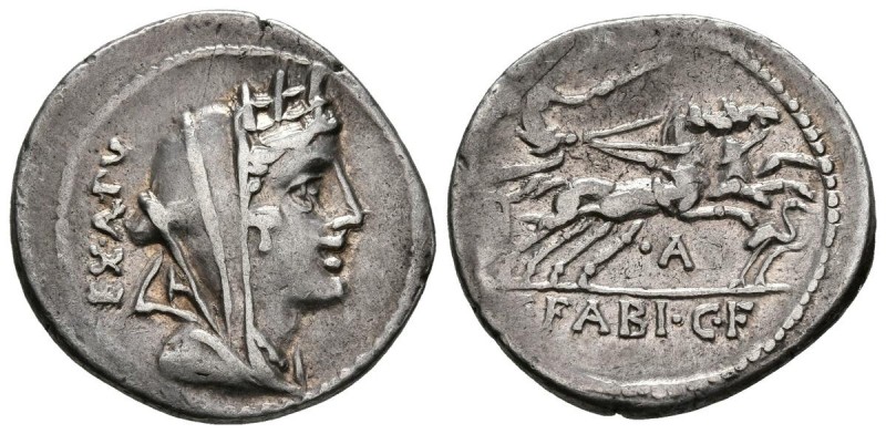 GENS FABIA. Denario. (Ar. 3,90g/21mm). 104 a.C. Roma. (FFC 703; Crawford 322/1b)...