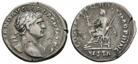 TRAJANO. Denario. (Ar. 3,00g/20mm). 111 d.C. Roma. (RIC 108). Anv: Busto laureado de Trajano a derecha, alrededor leyenda: IMP TRAIANO AVG GER DAC P M...