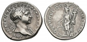 TRAJANO. Denario. (Ar. 3,17g/19mm). 103-111 d.C. Roma. (RIC 118). Anv: Busto laureado de Trajano a derecha con drapeado ligero en hombro izquierdo, al...