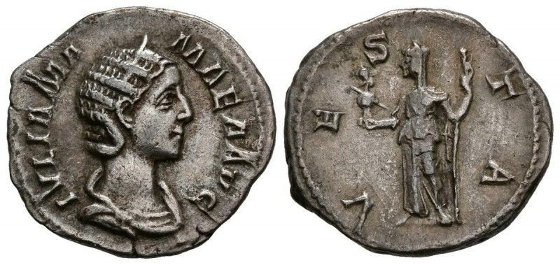 JULIA MAMAEA. Denario. (Ar. 2,74g/20mm). 226 d.C. Roma. (RIC 360). Anv: Busto di...