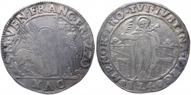 Venezia - Francesco Erizzo Doge XCVIII (1631-1646) Ducato con Santa Giustina da 124 soldi con DVX nell'esergo del dritto - Paol. 14 - Ag 
qBB

Ship...