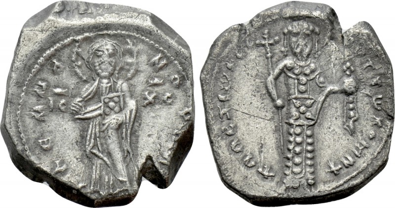 ALEXIUS I COMNENUS (1081-1118). AR Tetarteron Nomisma. Constantinople. 

Obv: ...