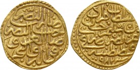 ISLAMIC. Ottoman Empire. Murad III (AH 982-1003 / 1574-1595 AD). GOLD Sultani. Qustaniniya (Constantinople). Dated AH 982 (1574 AD)