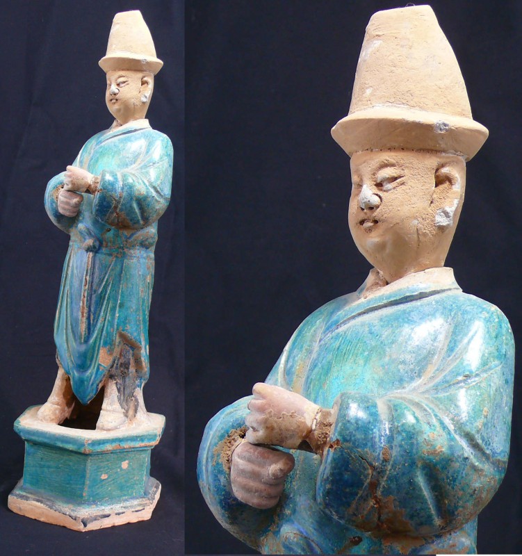 Chine - Personnage en terre cuite - Epoque Ming (1368-1644)
Très beau personnag...