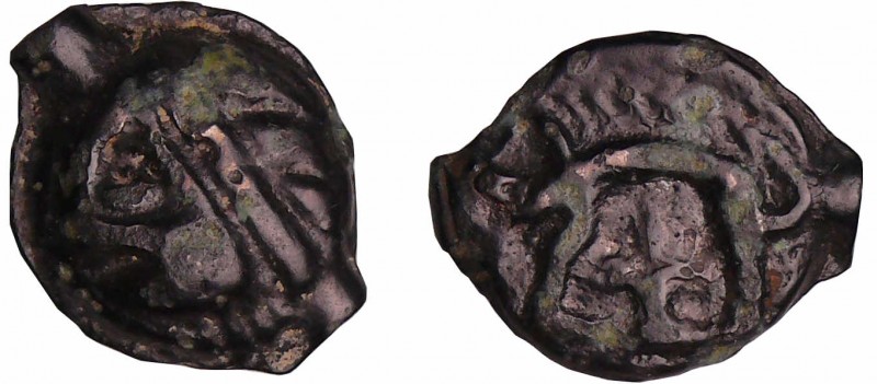 Leuques - Potin à la tête d’indien (75-50 av. J.-C.)
A/ Tête bandée à gauche, l...