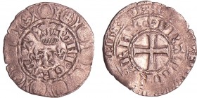 Charles V (1364-1380) - Blanc au K - (20 avril 1365)
A/ DEI : GRACIA dans le champ, un K couronné, accosté de deux lis. Bordure de douze lis. 
R/ (l...