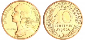 Cinquième république (1959- ) - 10 centimes Lagriffoul 1962, essai piéfort
FDC
Ga.293-F.144
Br-Al ; 5.86 gr ; 20 mm
Monnaie frappée à 104 exemplai...