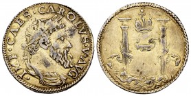 Charles I (1516-1556). Doppio scudo d`oro. Milano. (Mir-278/2). Anv.: · IMP · CAES · CAROLVS · V · AVG. Ag. 4,96 g. ¿Contemporary counterfeit? The ori...