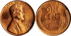 Lincoln Cent

Lot of (10) 1951-D Lincoln Cents. MS-65 RD (PCGS).

PCGS# 2791. NGC ID: 22F4.

Estimate: $ 100