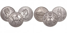 MONEDAS EXTRANJERAS
LOTES DE CONJUNTO
Lote de 3 monedas. Cuproníquel. Pitcairn Islands Dólar 1989, Tristan da Cunha 25 Pence 1977, G. Bretaña 1977. ...