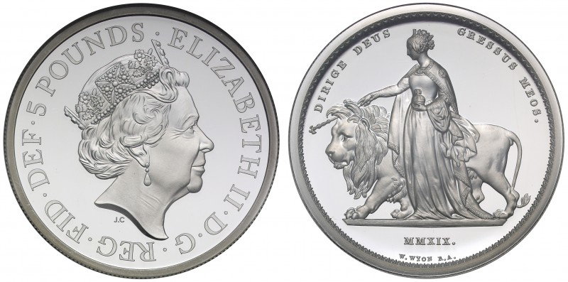 PF69 ULTRA CAMEO Elizabeth II (1952 -), silver proof Five Pounds, 2019, 2oz of f...