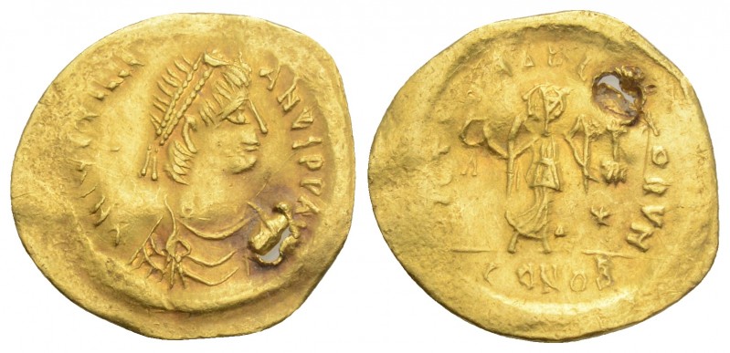 Byzantine 
Justinian I AD 527-565. Constantinople Tremissis AV 1.43gr.16.2mm
 D ...