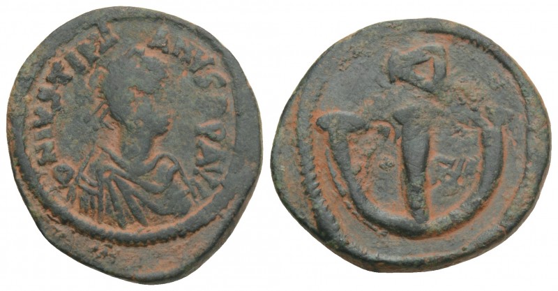 Byzantine 
Justinian I (527-565). Æ 5 Nummi. Constantinople. 3.6gr 20.9mm
Diadem...