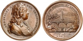EUROPA. FRANKREICH. - Königreich. Louis XV., 1715-1774. 
Bronzemedaille 1730 (von Du Vivier, 41,3 mm), auf die Brücke in Compiegne. Brustbild / Flußa...