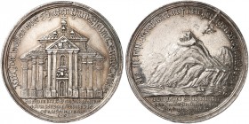 ANHALT - ZERBST. Carl Wilhelm, 1667-1718. 
Silbermedaille 1696 (von Chr. Wermuth, 42,7 mm), auf die Einweihung der Dreifaltigkeitskirche in Zerbst. K...