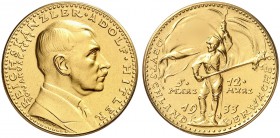 GOETZMEDAILLEN. 
Goldmedaille 1933 (22,7 mm, 6,3 g 750 fein), auf den Sieg bei der Reichstagswahl. Brustbild von Adolf Hitler / Fahnenschwenker. Kien...