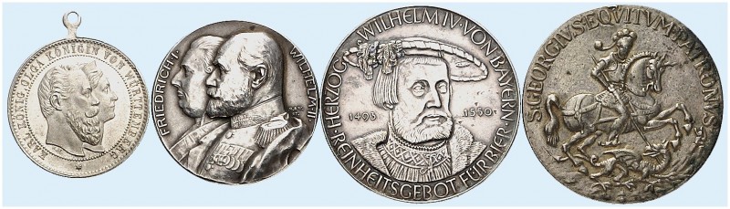 Lot von 4 Stück: Kremnitz, versilberter Bronzeguß eines St. Georgtalers, Bayern,...