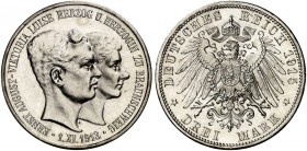 BRAUNSCHWEIG. Ernst August, 1913-1918, mit Victoria Luise. J. 55, EPA 3/9 
3 Mark 1915. winz. Kr., winz. Haarlinien, f. St / St