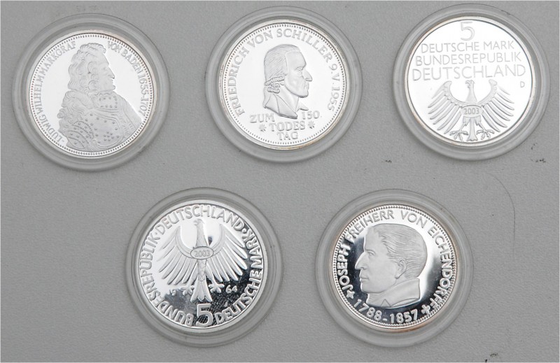 Lot
Deutschland, BRD. 5 Stück Nachprägungen von 5 Mark Stücken 2003. PP