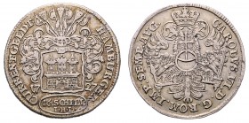 Stadt
Deutschland nach Regionen/Städten und Jahreszahlen geordnet, Hamburg. 16 Schilling, 1727. mit Titel Karl VI.
9,26g
Jaeger 8, Gaedechens 690
ss