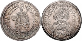 Max Gandolph Graf Kuenburg 1668 - 1687
Erzbistum Salzburg. Taler, 1668. Salzburg
28,64g
HZ 1992
vz