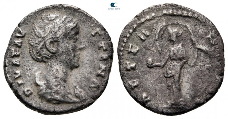 Diva Faustina I AD 140-141. Rome
Denarius AR

18 mm, 2,65 g



nearly ver...