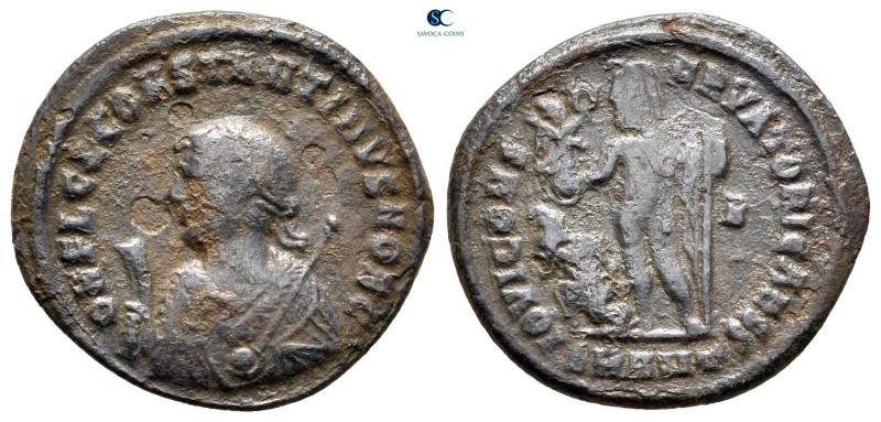 Constantine II, as Caesar AD 317-337. Antioch
Follis Æ

20 mm, 2,52 g



...