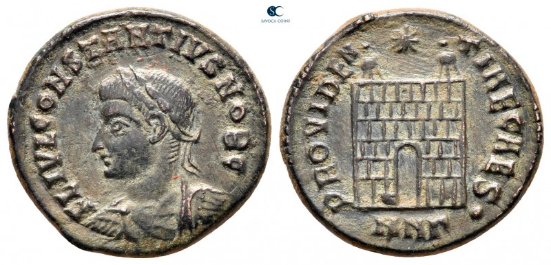 Constantius II, as Caesar AD 324-337. Nicomedia
Follis Æ

17 mm, 3,21 g


...