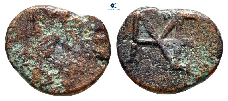 Anthemius AD 467-472. Uncertain mint
Nummus Æ

11 mm, 0,96 g



very fine...