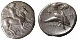 Calabria. Tarentum (ca. 340-325 a.C.). Didracma o Nomos. AG gr. 7,18 mm 21,8. SNG France 1770. MB-BB