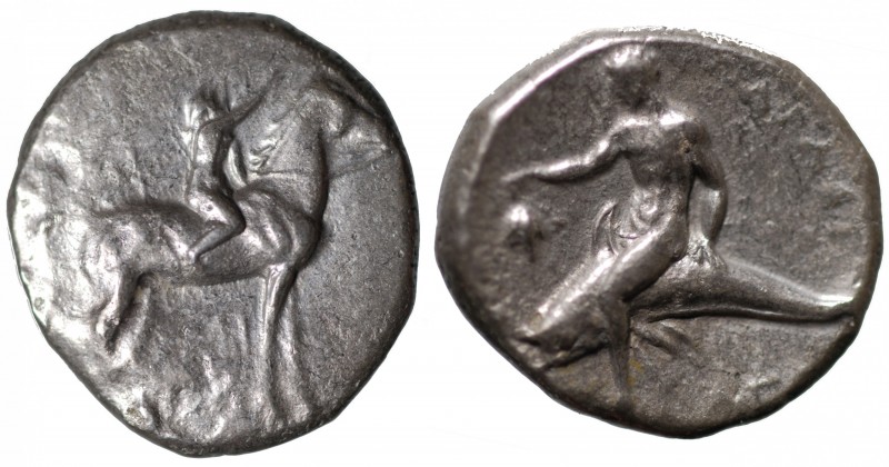 Calabria. Tarentum (IV-III sec. a.C.). Didracma o Nomos. AG gr. 7,26 mm 20,5. MB...