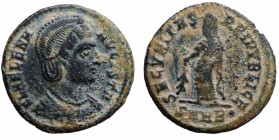 Elena, madre di Costantino I (324-329). Eraclea. Follis AE gr. 2,94 mm 18,9. mMB