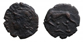 Serie commemorative IV sec. d.C. Imitativa del tipo Roma Urbs. AE4 gr. 0,77 mm 13.2. MB