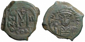 Eraclio (610-641). Costantinopoli. Follis AE gr. 10,86 mm 29. SEAR 804. BB