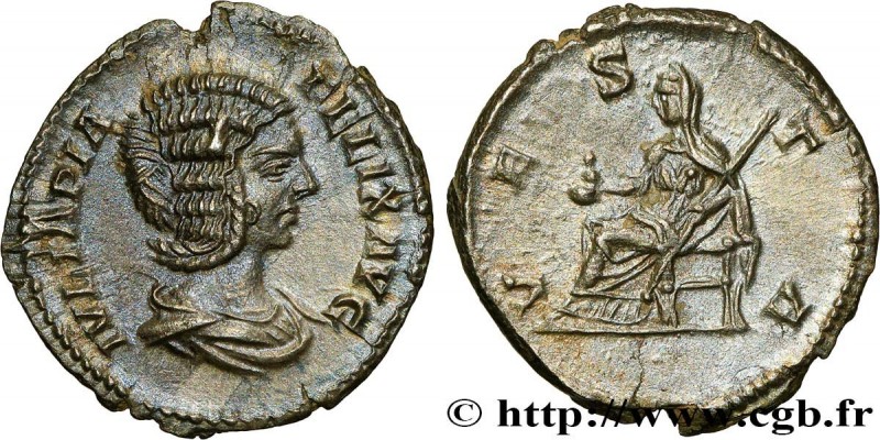 JULIA DOMNA
Type : Denier 
Date : 215 
Mint name / Town : Rome 
Metal : silver 
...