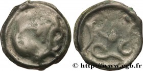 DUROCASSIS (Area of Dreux)
Type : Potin aux volutes cruciformes, lourd 
Date : c. 80-50 AC. 
Mint name / Town : Dreux (28) 
Metal : potin 
Diameter : ...