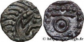 ENGLAND - ANGLO-SAXONS
Type : Sceat à la tête en porc-épic à droite, VERNVS 
Date : c.695-740 
Mint name / Town : Frise 
Metal : silver 
Diameter : 13...